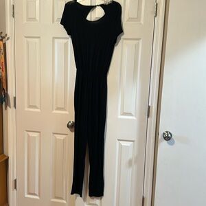 Rolla coaster size, small black jumpsuit open back, athletic breathable